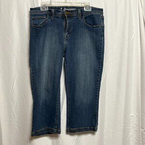 Denizen By Levi’s Capri Back Flap Pockets Women's size 14 Dark Blue Denim jeans